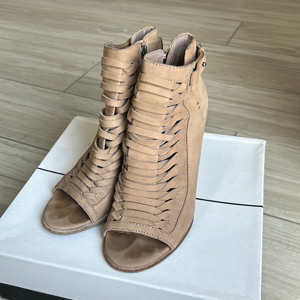 Dolce Vita Nadie heel